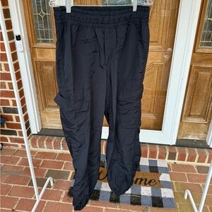Old Navy Women's Black Cargo Pants